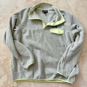 PATAGONIA LIGHTWEIGHT SYNCHILLA SNAP-T FLEECE PULLOVER